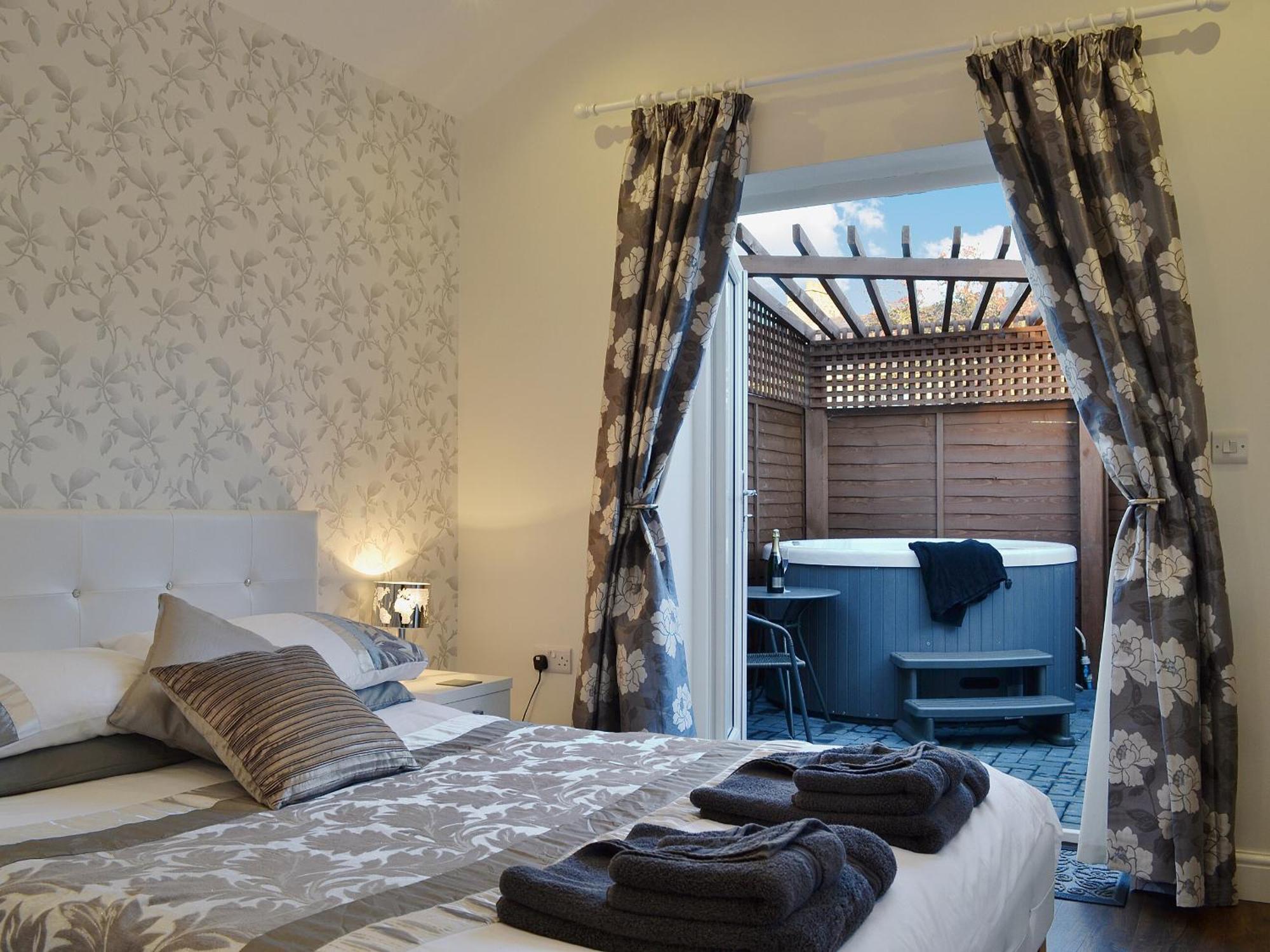 Oswald Lodge Llanon Ngoại thất bức ảnh